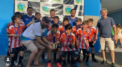 Imagem da notícia Com ginásio lotado, 4ª Copa Novos Talentos de Futsal agita Figueirão